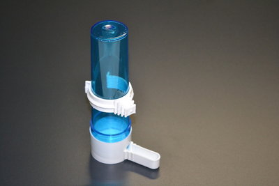 Distributeur d'eau avec anneau 150 ml
