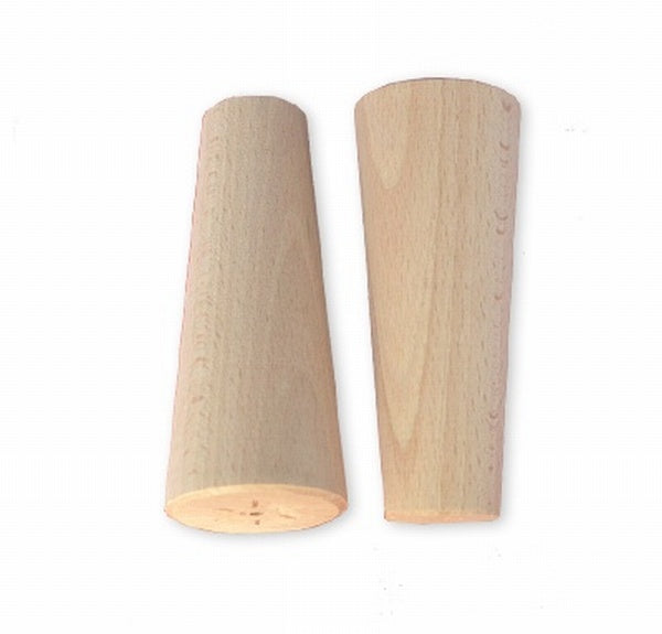 Zapfen aus Holz in drei Grössen
